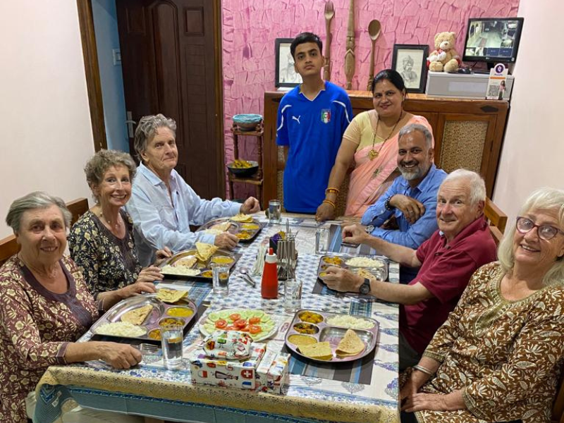 Diner en famille à la Harshidhi Haweli  de Anita et Vishnu